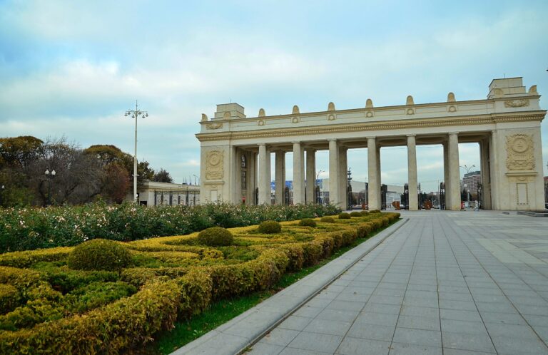 Парк Горького организует пасхальные мероприятия