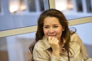 Анастасия Ракова: Более 60 артистов выступят на московском выпускном в Парке Горького
