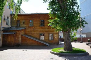 Экскурсию о музах Сергея Есенина проведут в музее