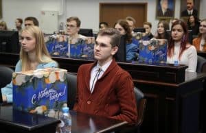 Ректор РЭУ Иван Лобанов провел встречу со студенческим сообществом вуза