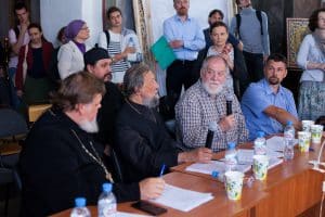 Сотрудники Православного университета поздравили руководителя кафедры с юбилеем